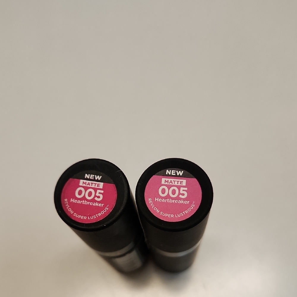 Revlon Super Lustrous Matte Lipstick - Heartbreaker